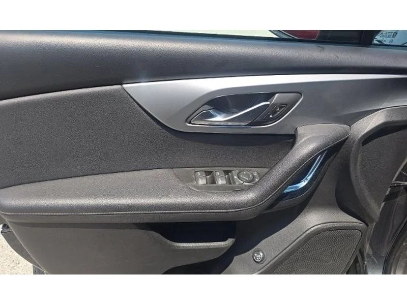 Used 2020 Nightfall Gray Metallic Chevrolet LT image 6