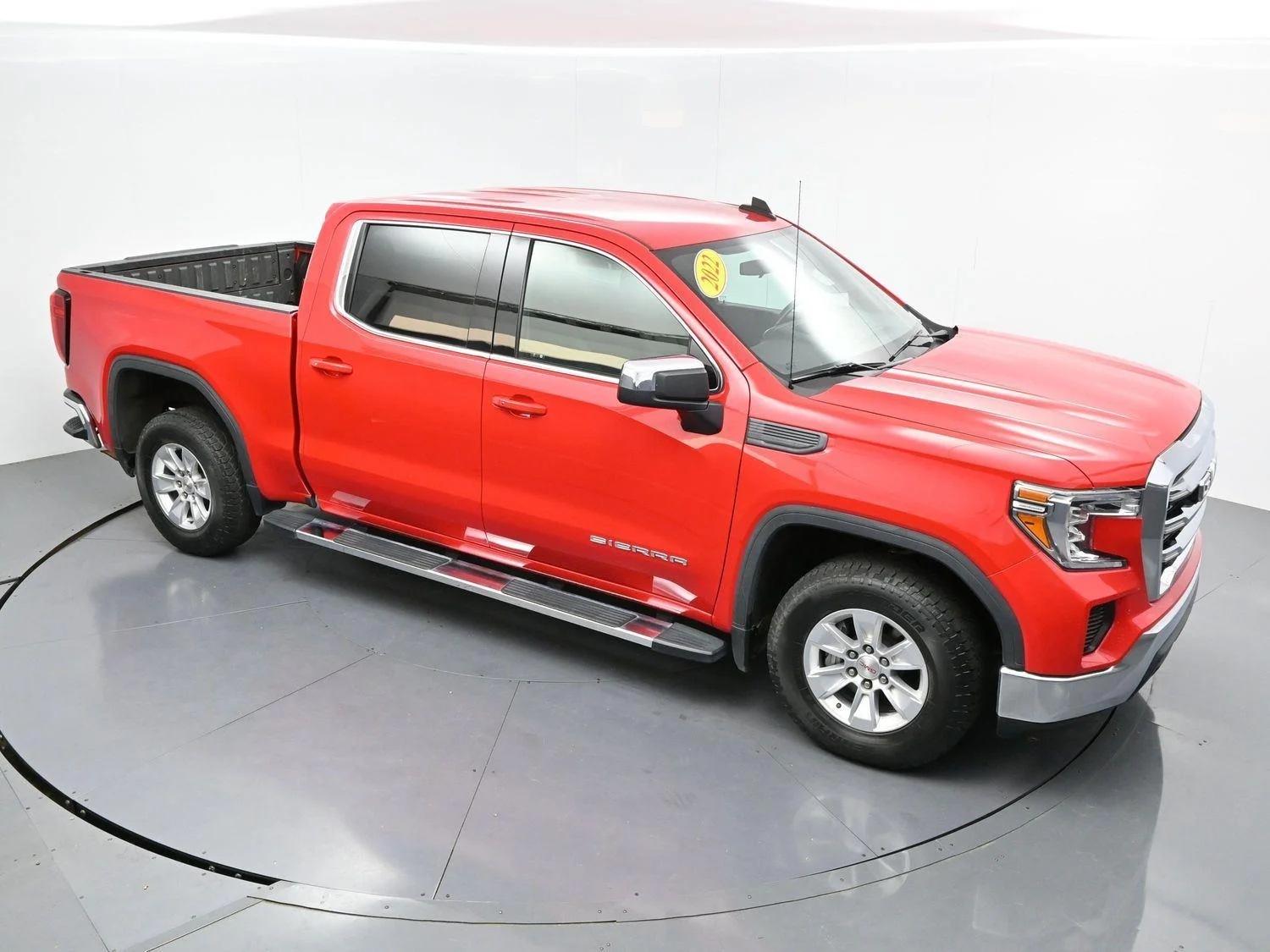 Used 2022 Cardinal Red GMC SLE image 37
