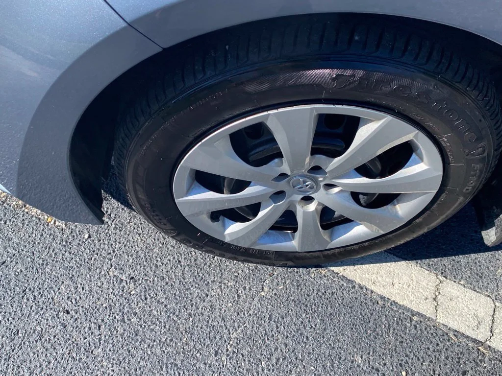 Used 2025  Toyota LE image 19