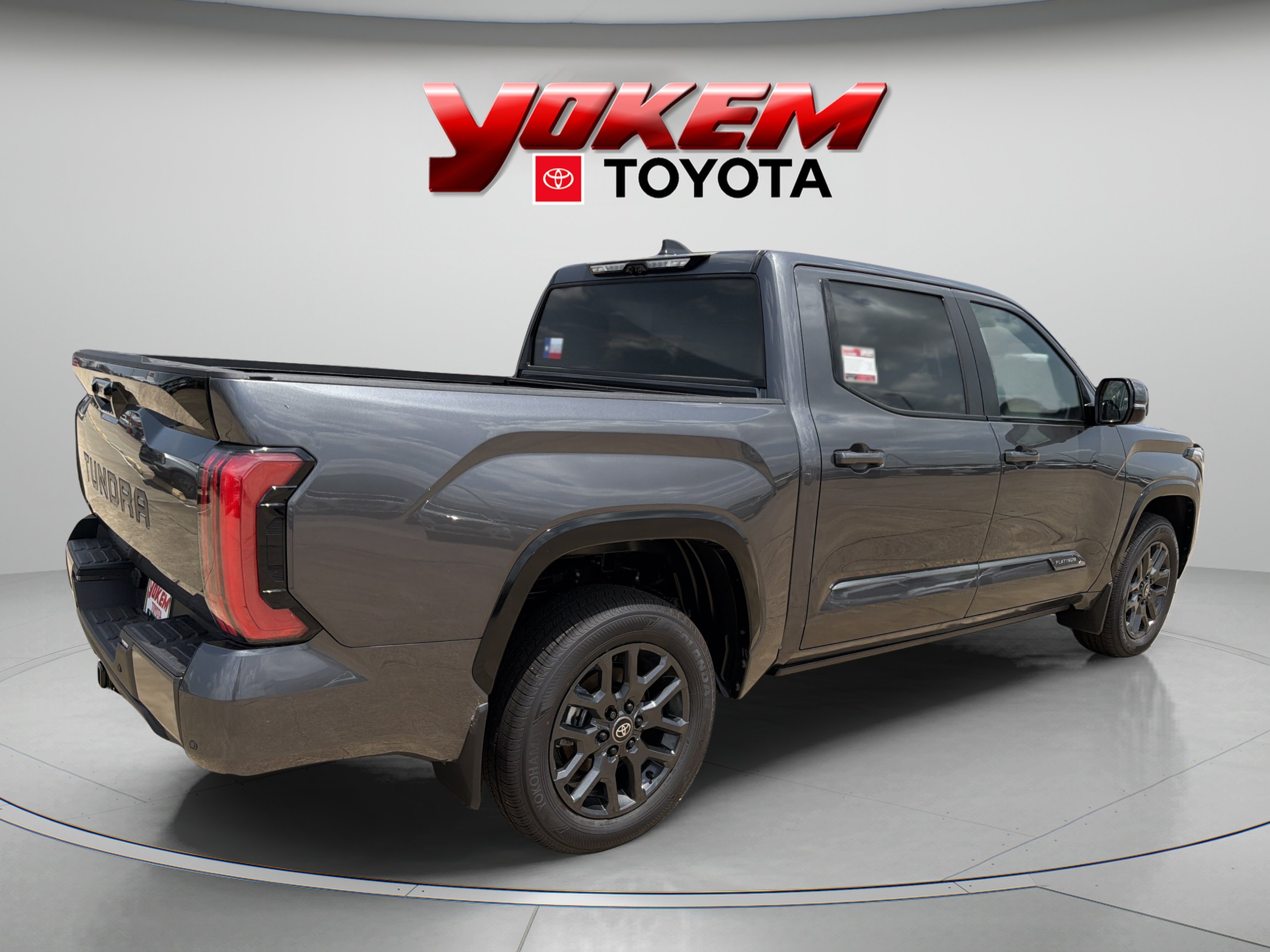 2026 Toyota Tundra Platinum - Photo 7