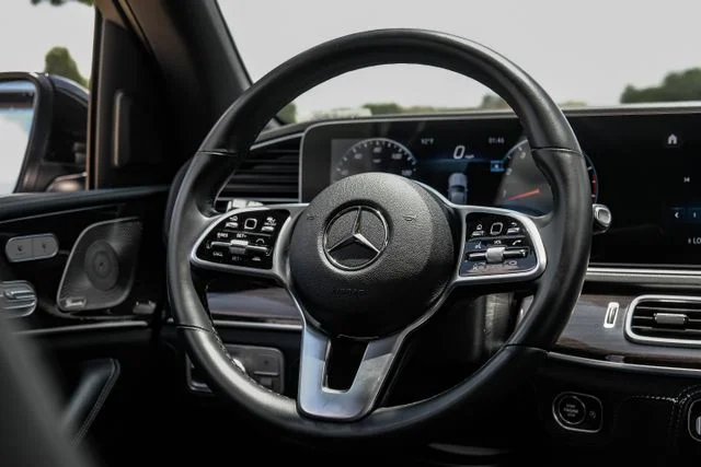Used 2022 Black Mercedes-Benz GLE 350 image 20