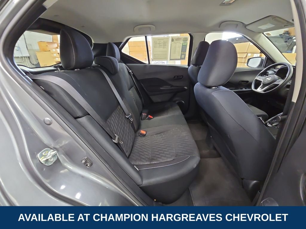 Used 2022 Gun Metallic Nissan S image 35