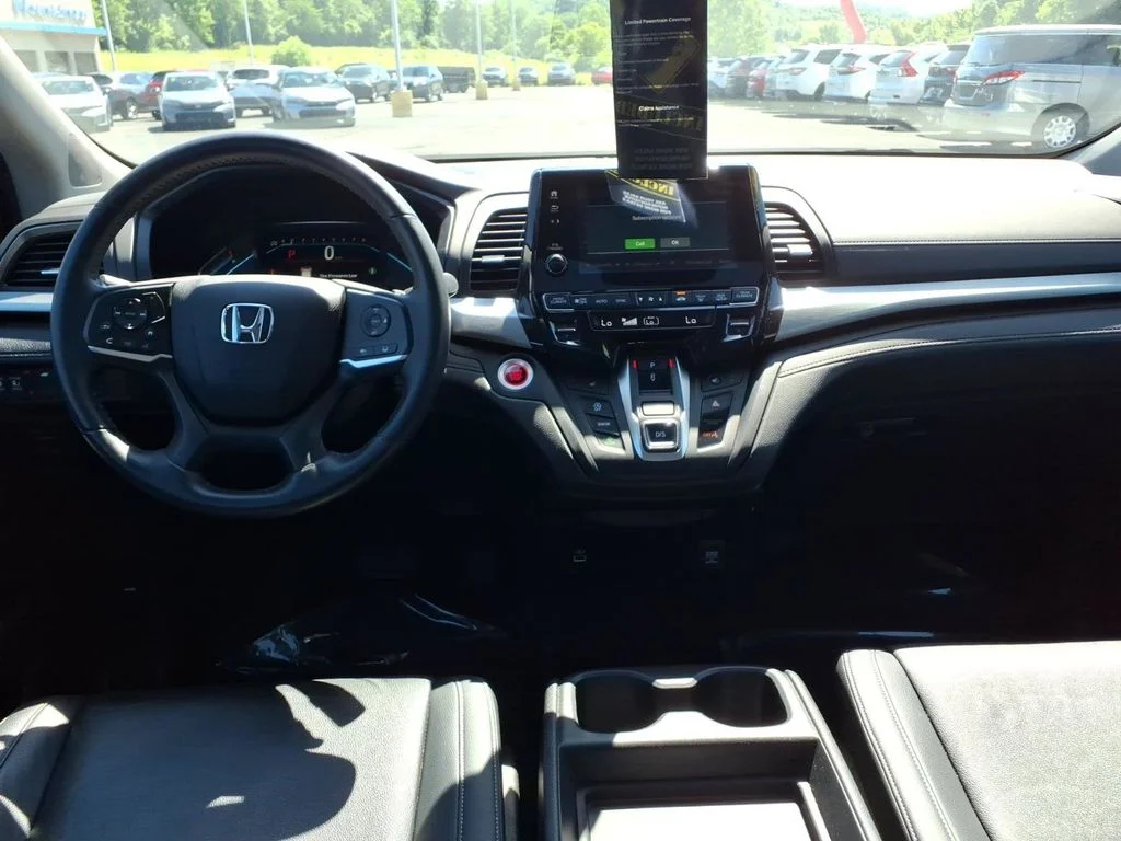 Used 2023 Black Honda EX-L image 16
