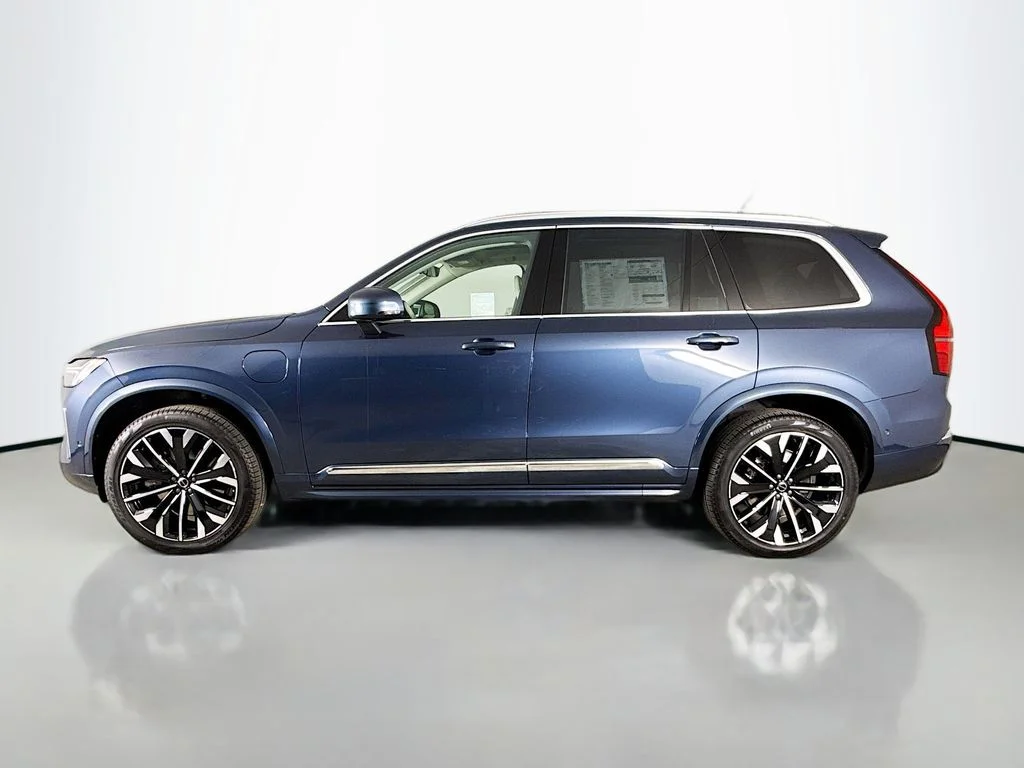 New 2026 Blue Volvo T8 Ultra image 4