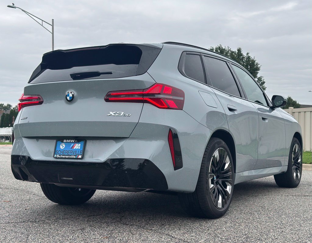 New 2027 Cape York Green Metallic BMW xDrive28i image 7