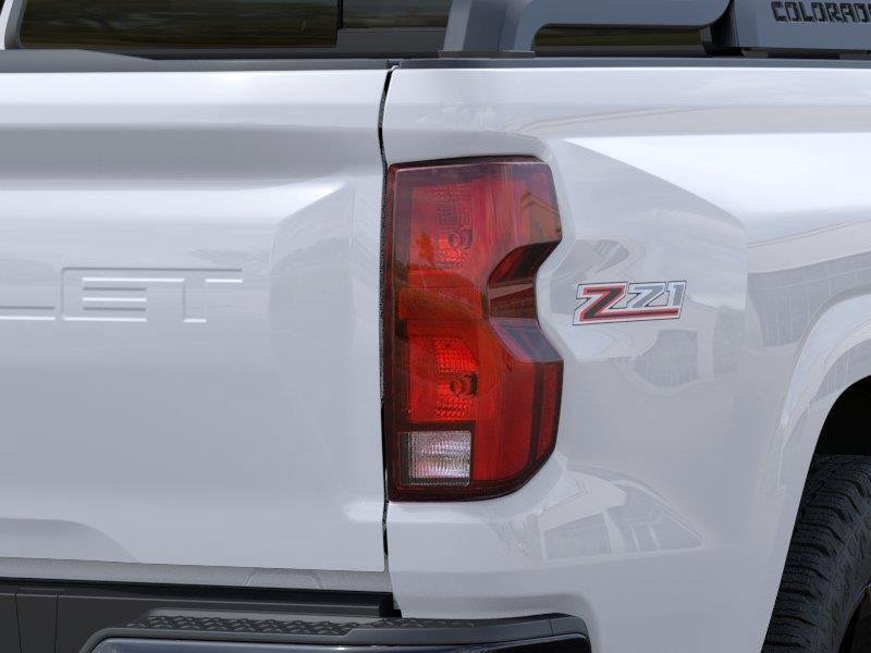 2025 Chevrolet Colorado Z71 - Photo 11