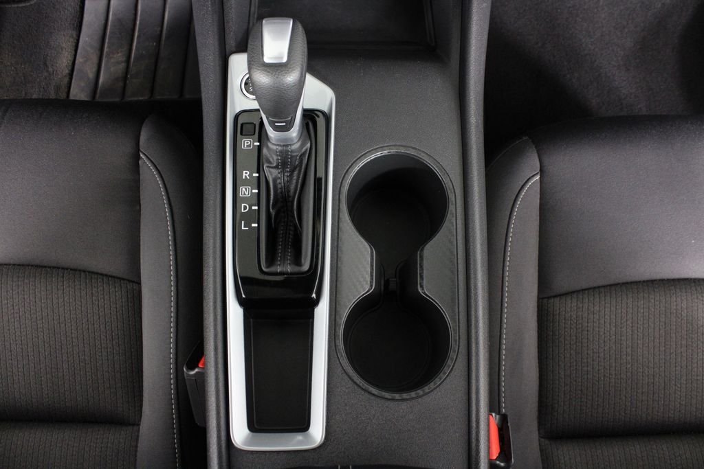 Used 2025 White Nissan 2.5 SV image 24
