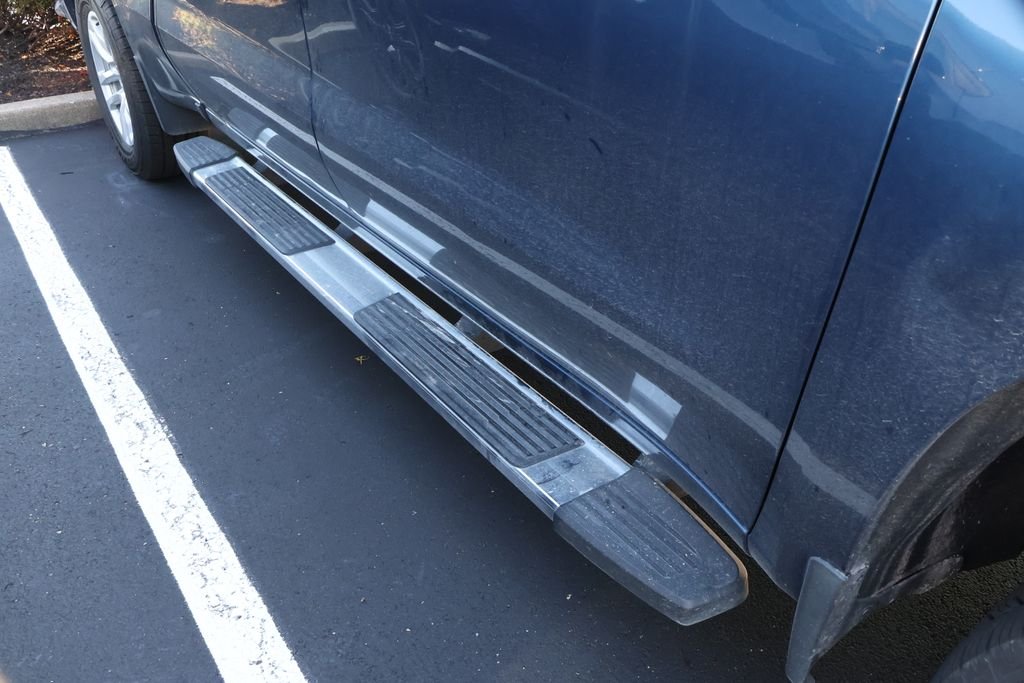 Used 2019 NORTHSKY BLUE METALLIC Chevrolet RST image 10
