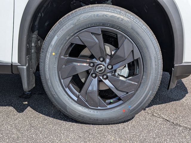 New 2026 Everest White Pearl TriCoat Nissan SV image 10