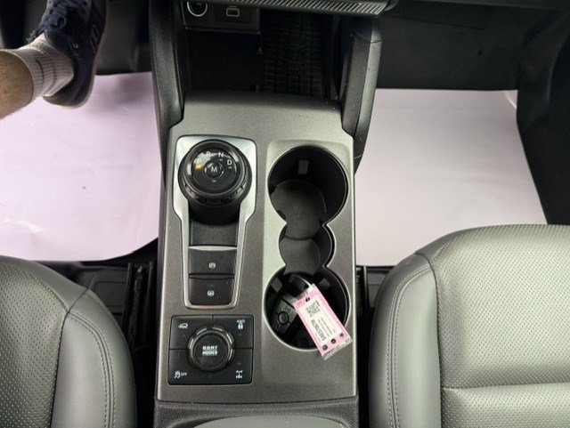 Used 2025 Ruby Red Metallic Ford Badlands image 18