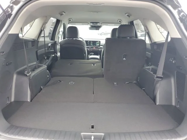 New 2026 Ebony Black Kia S image 8