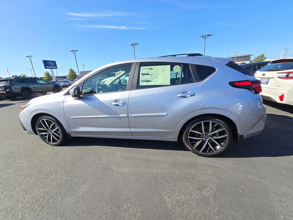 2025 Subaru Impreza Sport - Photo 9