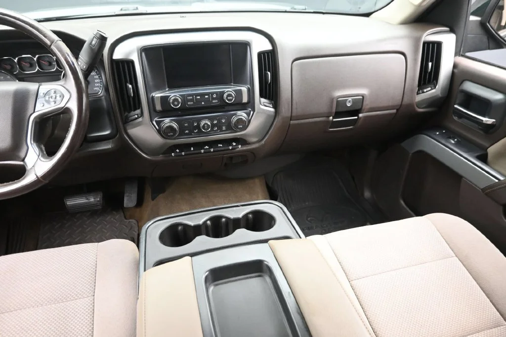 Used 2015 Green Chevrolet LT image 15