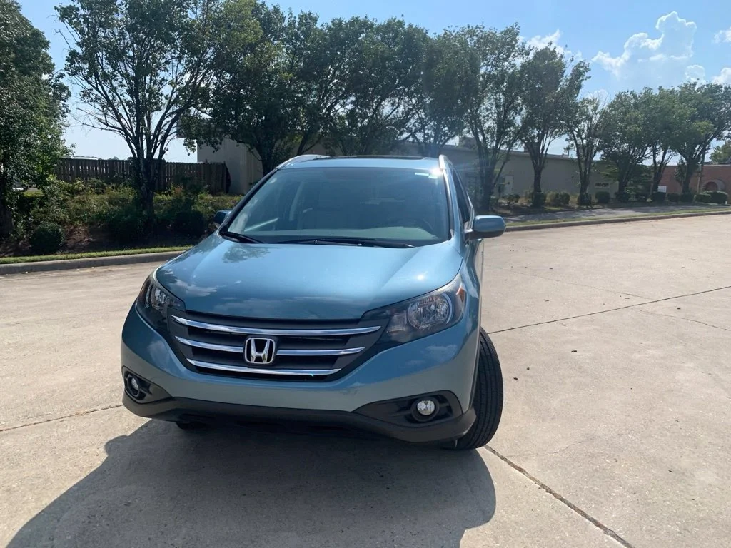 Used 2013  Honda EX-L image 2