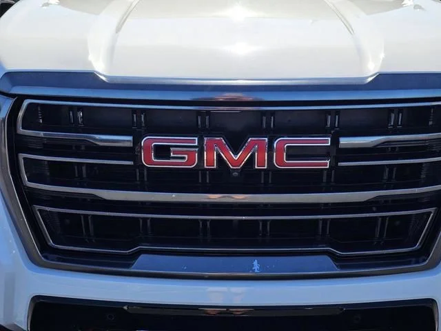 Used 2023 Summit White GMC AT4 image 3
