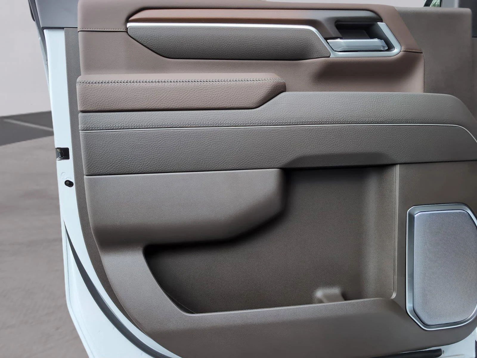 New 2026 Glacier White Tricoat GMC Denali image 22