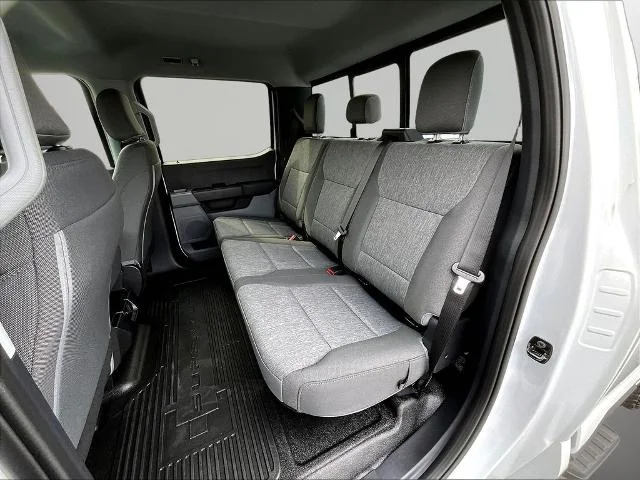 New 2026 Oxford White Ford F-250® XL image 26
