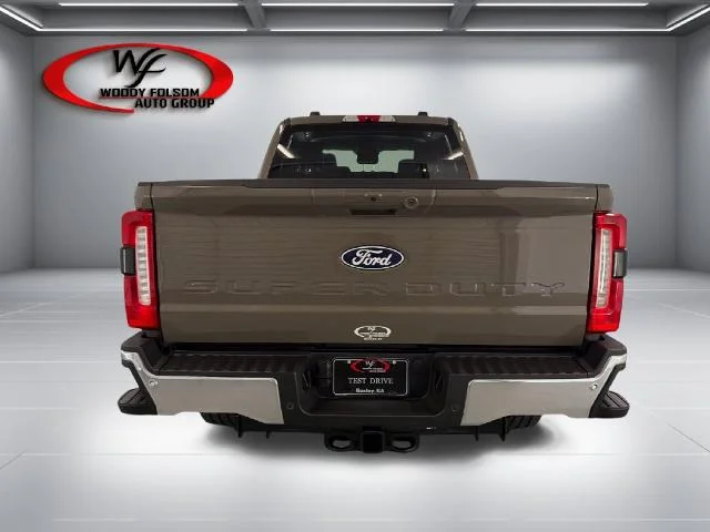 New 2027 Marsh Gray Metallic Ford F-250® Lariat® image 25