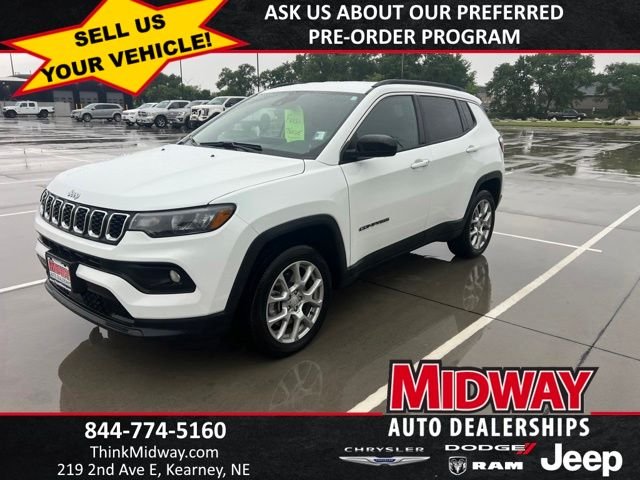 Certified Used 2024 White Jeep Latitude Lux image 1