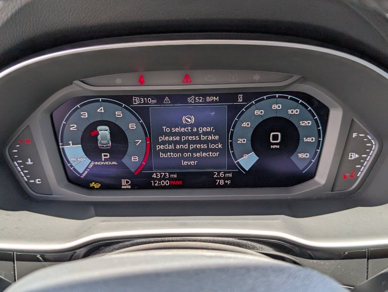 Used 2025 Glacier White Audi Premium image 25