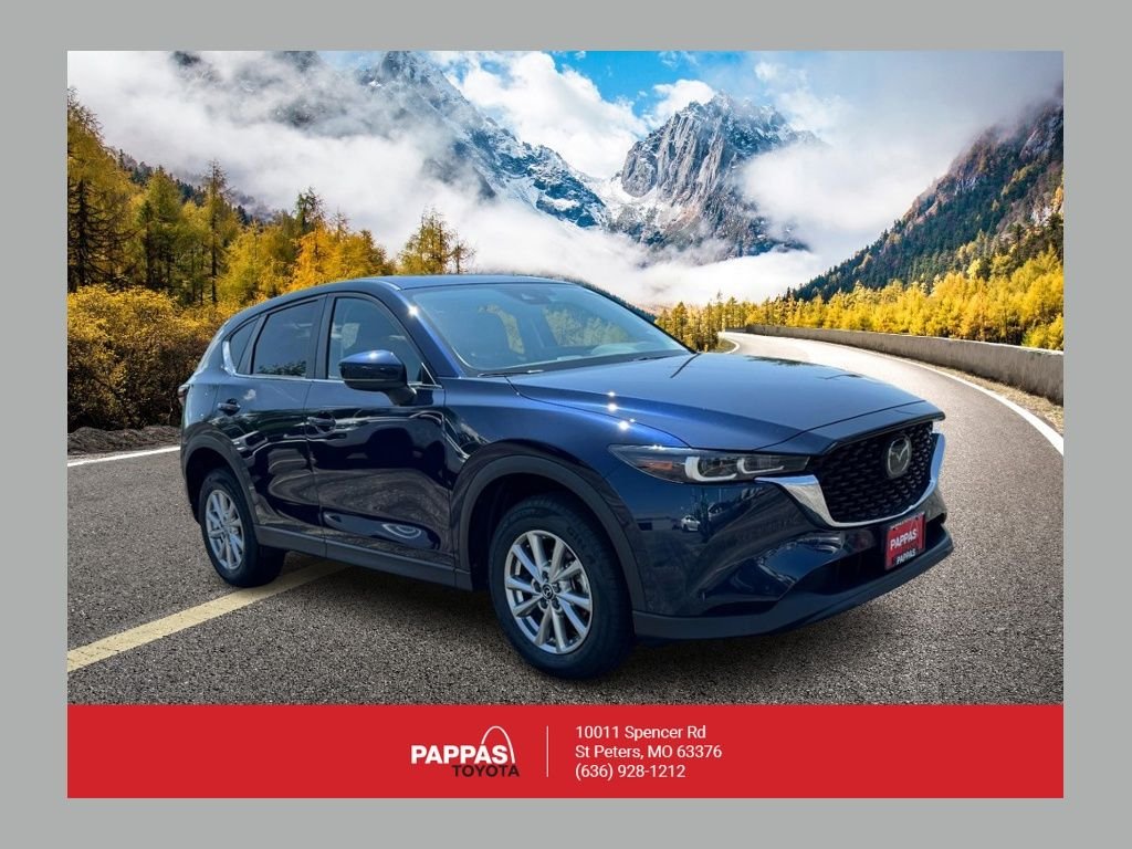 2023 Mazda CX-5 S Preferred package Auto AWD's photo