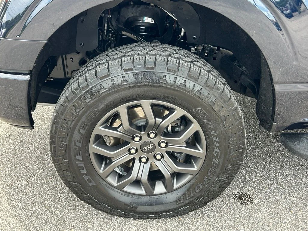 Used 2022 Antimatter Blue Metallic Ford Tremor image 18