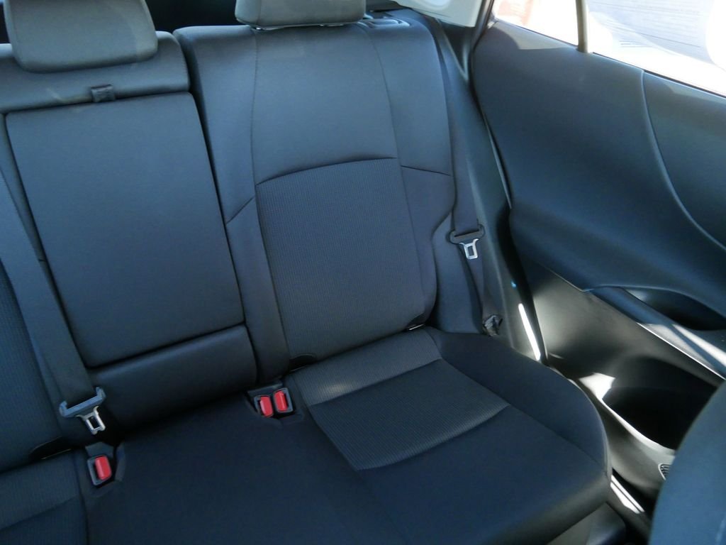 2024 Toyota Venza LE - Photo 19