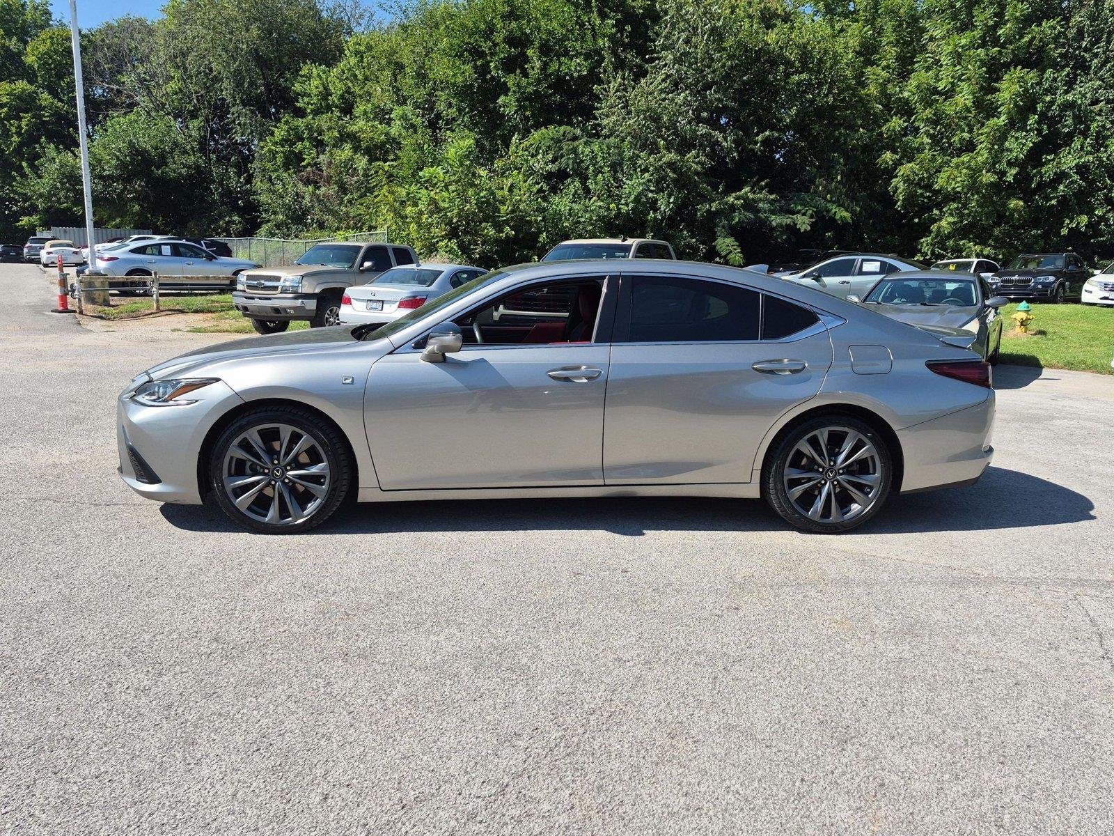Used 2021 Atomic Silver Lexus ES 350 F SPORT image 2