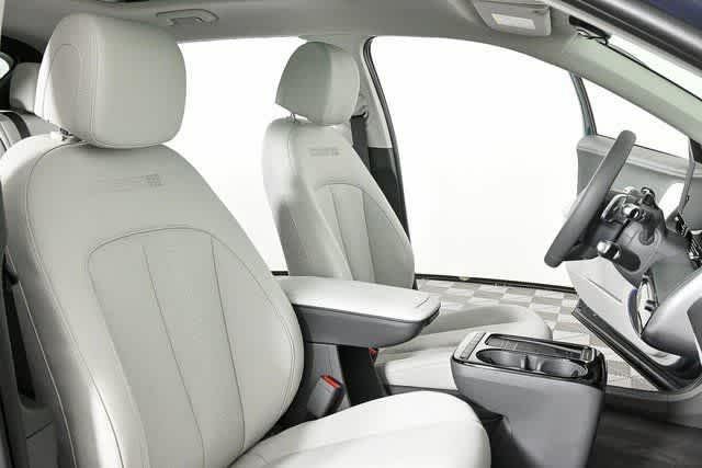 New 2026 BLACK HYUNDAI LIMI image 32