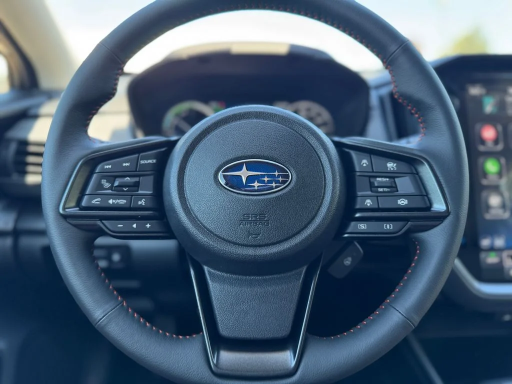 New 2026 CRYSTAL WHITE PEARL Subaru Limited Hybrid image 60