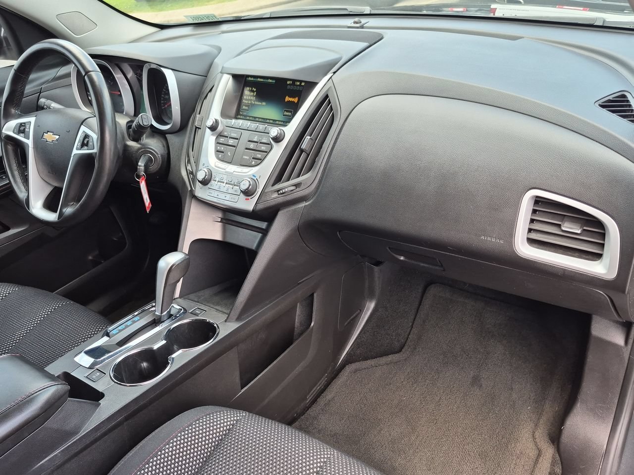 Used 2014 Ashen Gray Metallic Chevrolet LT image 27