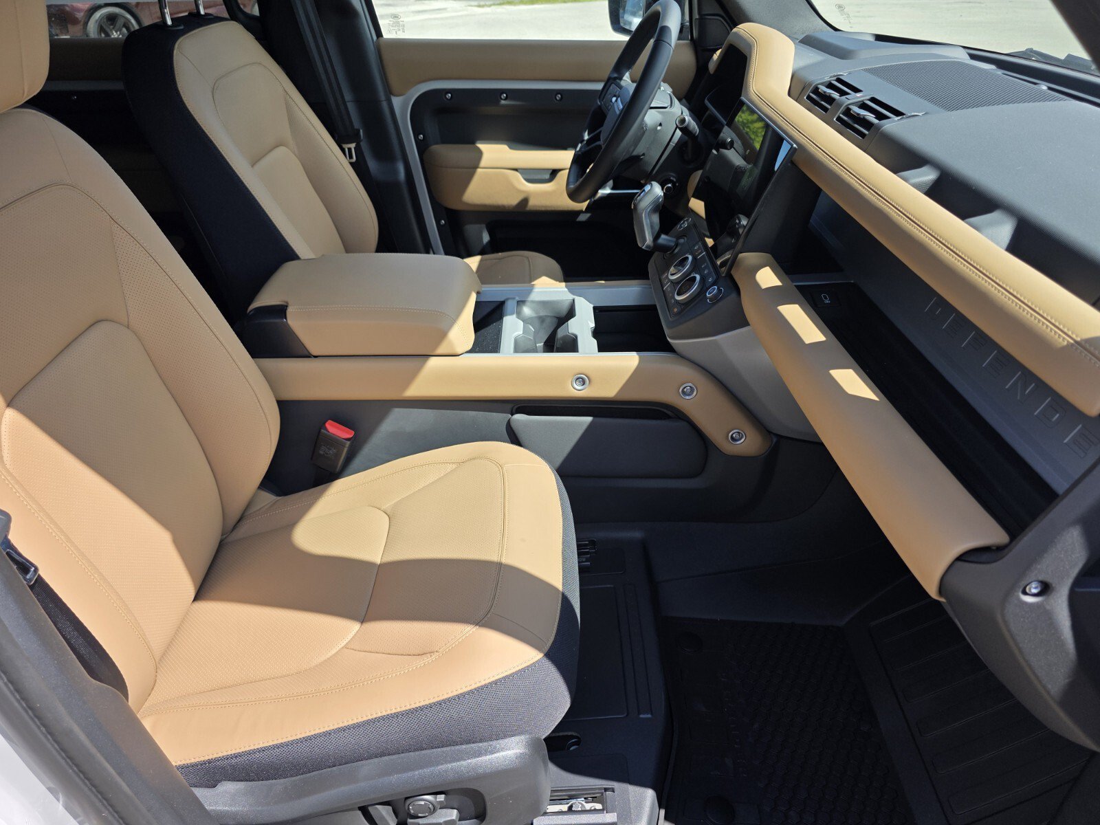 New 2026 Borasco Grey Land Rover P400 X image 3