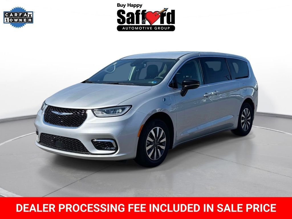 2024 Chrysler Pacifica PHEV