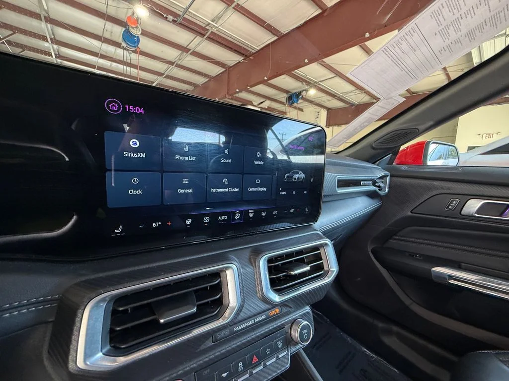 2025 Ford Mustang EcoBoost Premium - Photo 21
