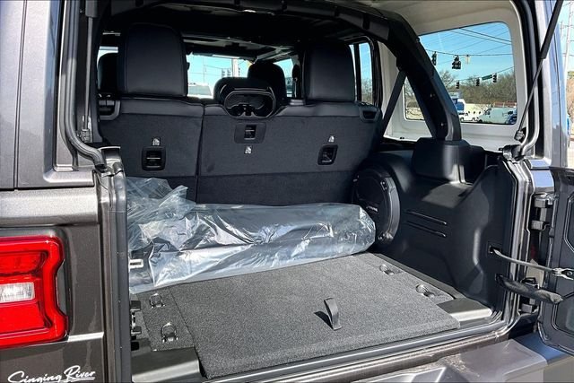 New 2026 Jeep Wrangler Rubicon 4D Sport Utility