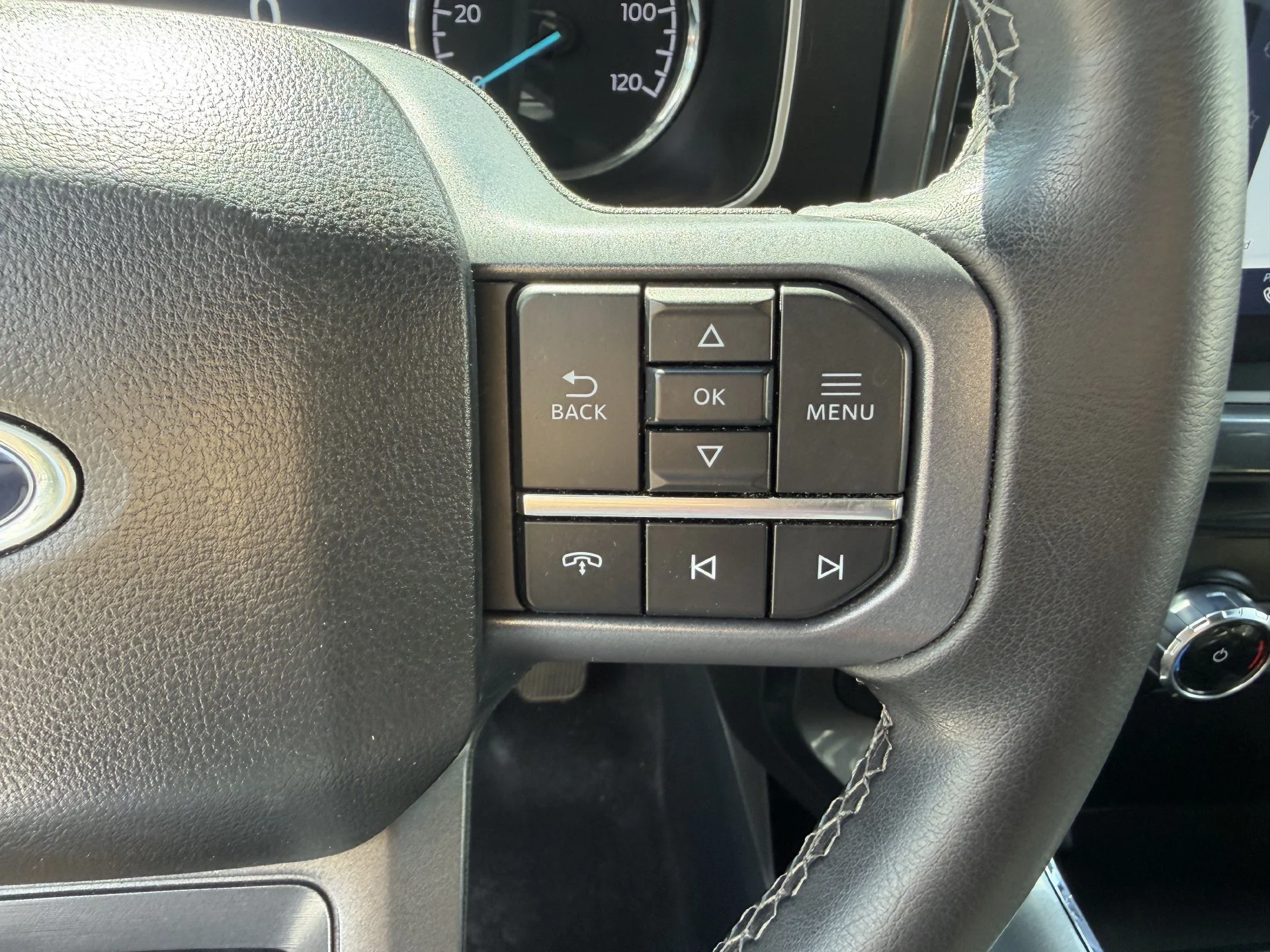 Certified Used 2023 Blue Metallic Ford XLT image 9