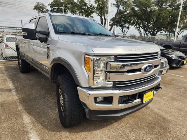 2017 Ford F-250 Super Duty Lariat