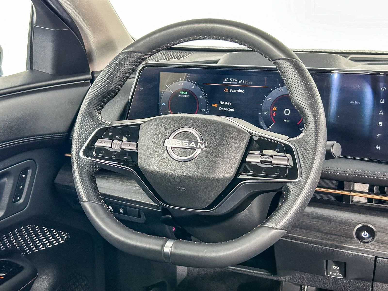 Certified Used 2024 White Nissan ENGAGE image 15