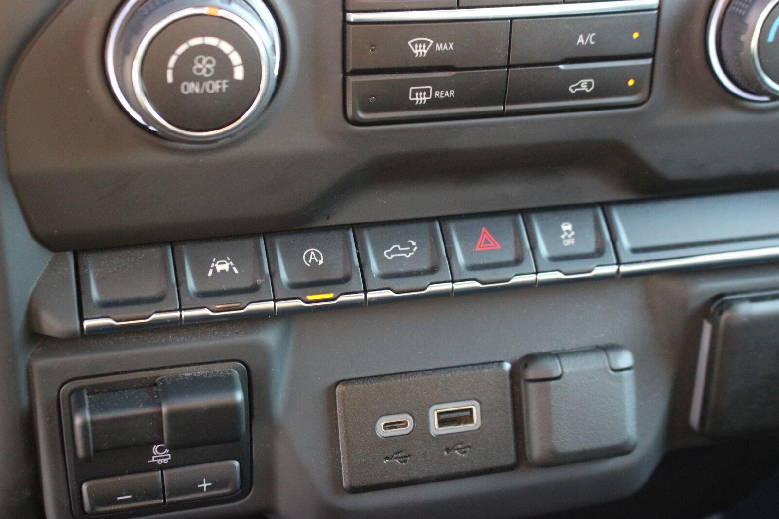 Used 2025 Red Hot Chevrolet Custom image 27