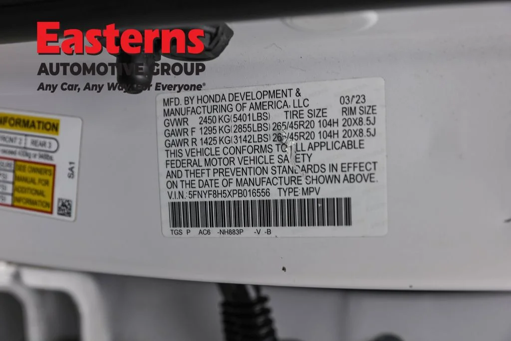 Used 2023 White Honda EX-L image 36