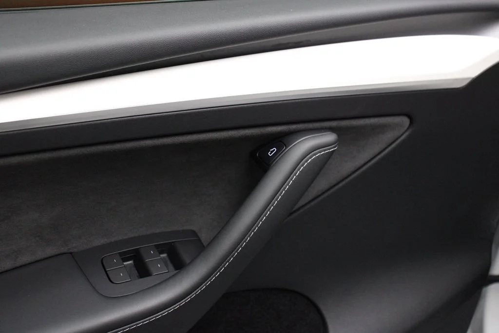 Used 2023 Pearl White Multi-Coat Tesla Long Range image 33