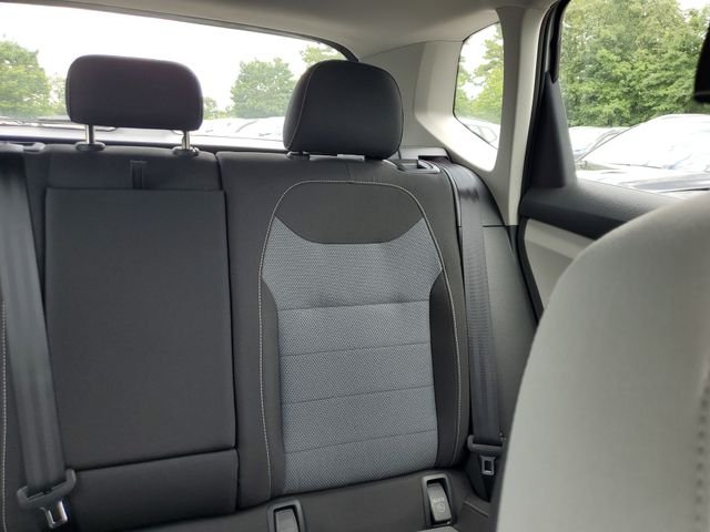 New 2026 White Volkswagen 1.5T S image 12