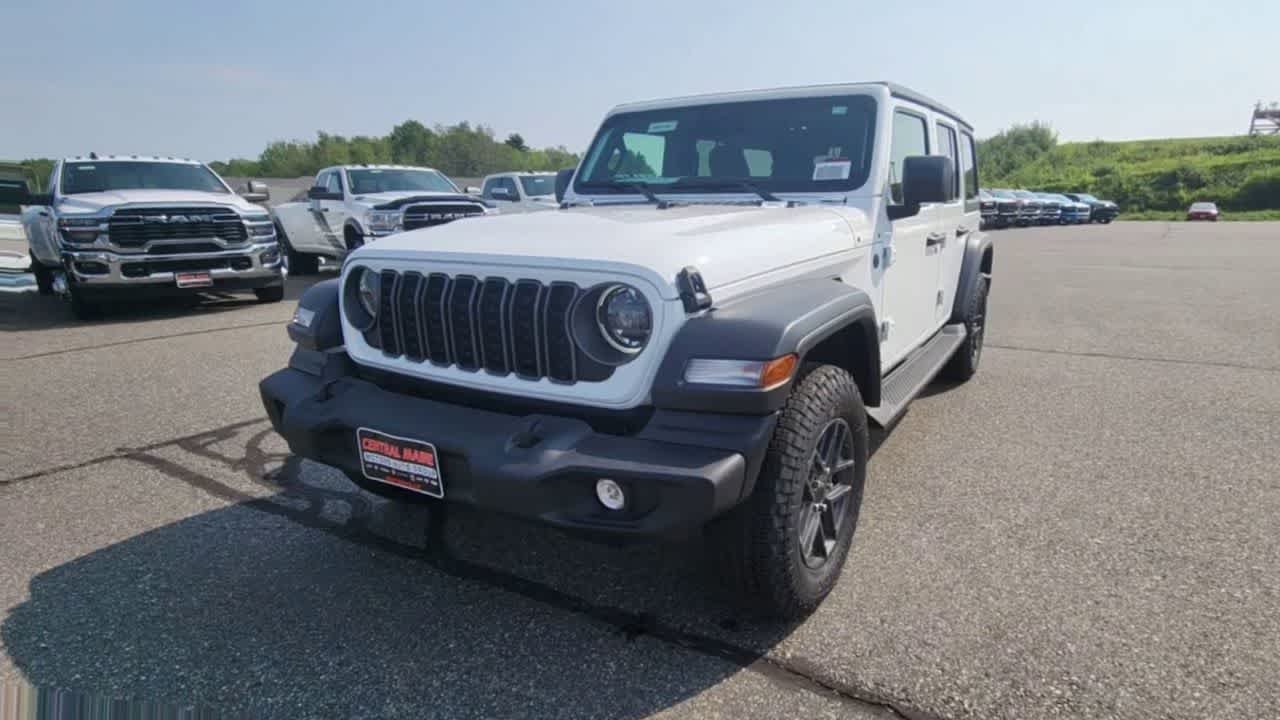 New 2026 Bright White Clearcoat Jeep Sport S image 4