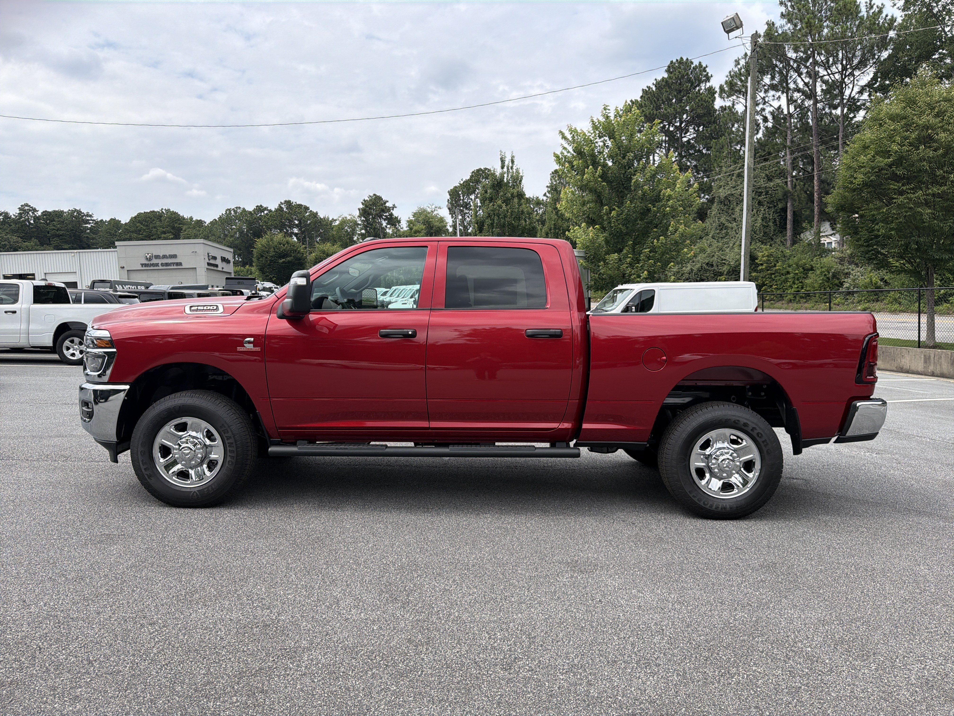 New 2026 Molten Red Pearlcoat RAM Tradesman image 4