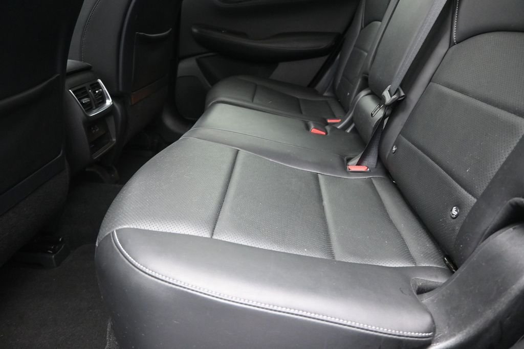 Used 2023 Gray INFINITI LUXE image 16