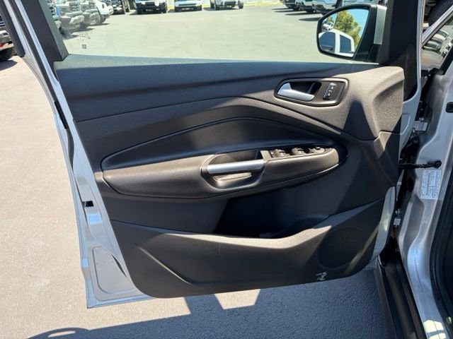 Used 2016 Silver Ford SE image 12