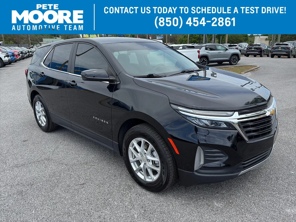 Used 2023 Mosaic Black Metallic Chevrolet LT image 1