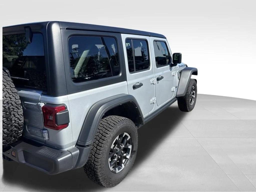 Used 2024 Silver Jeep Rubicon 4xe image 6