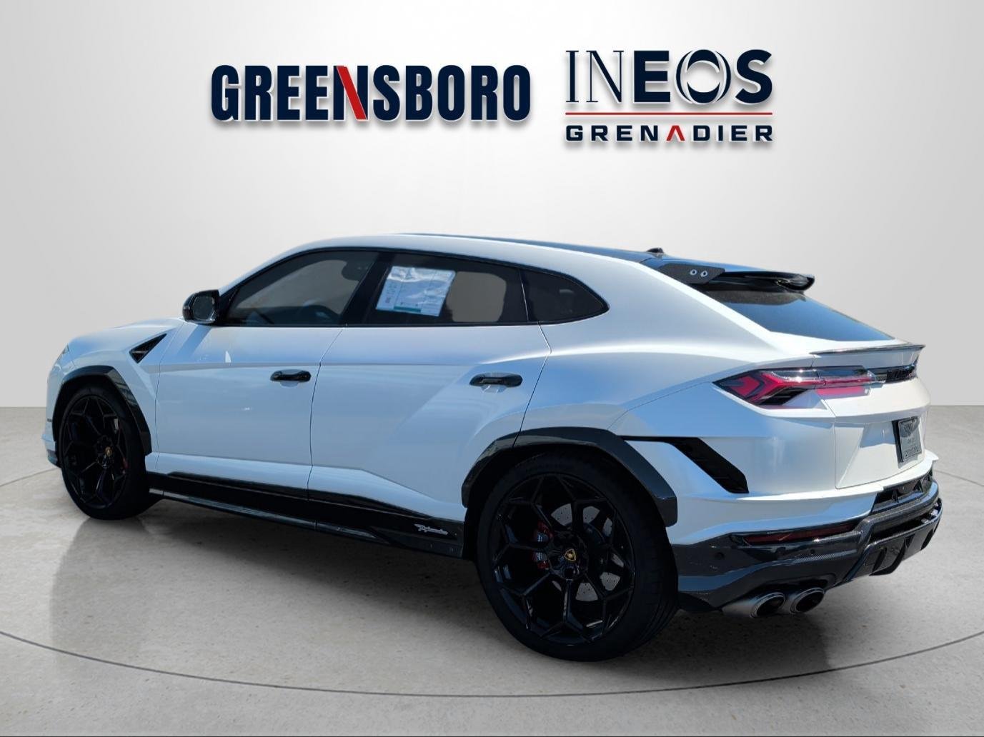 Used 2023 Bianco Monocerus Matt Lamborghini Performante image 3