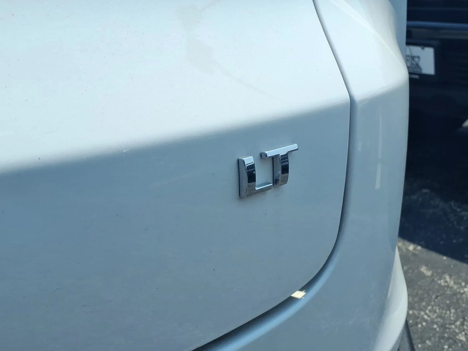 Used 2022 Summit White Chevrolet LT image 24
